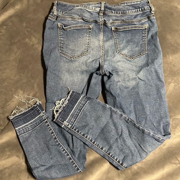 Maurice’s jegging capri - Picture 2 of 2